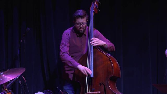 Nostalgic Farewell - Jeff Denson, Romain Pilon & Brian Blade смотреть онлайн