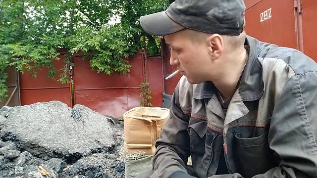 Как легко и просто засыпать песок в мешок? смотреть онлайн