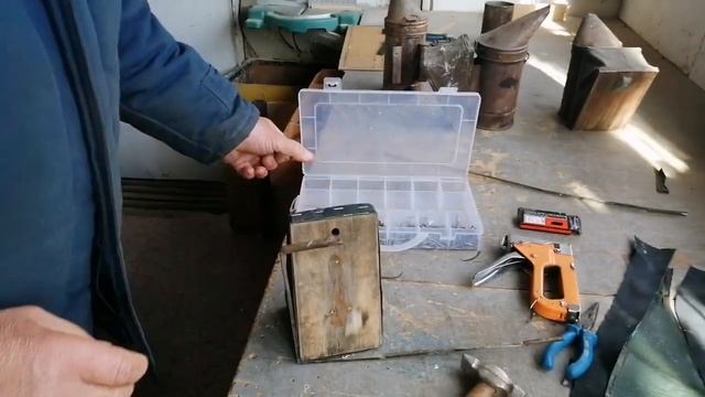 Замена мехов пчеловодного дымаря. смотреть онлайн