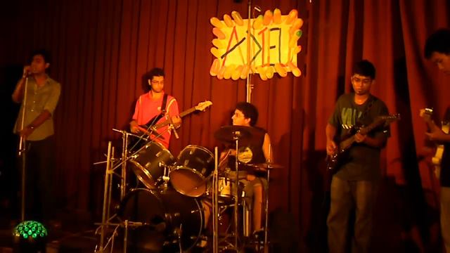 Yellow - Coldplay Tribute - Pelican Shuffles & Syntax Error смотреть онлайн