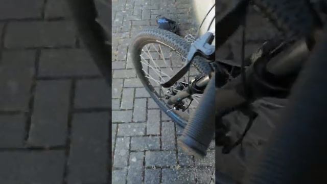 Présentation de mon vtt rockrider st 520 de chez décathlon смотреть онлайн