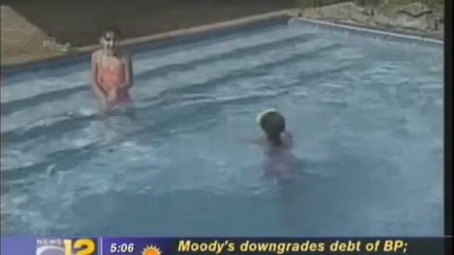 Drowning Death Reinforces Importance of Pool Safety смотреть онлайн