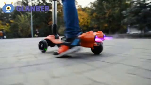 Glanber - самокат с дымом и музыкой / Скутер смотреть онлайн