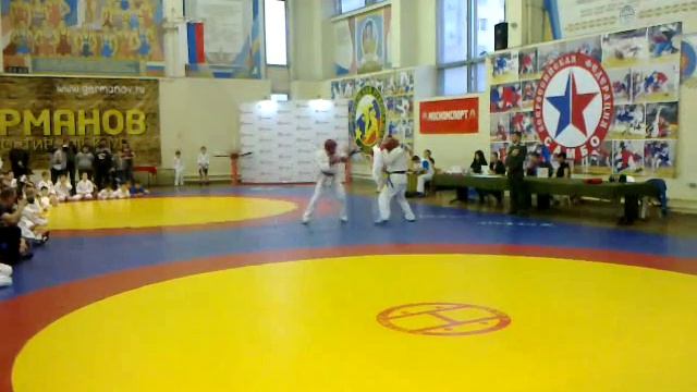 рукопашный бой. Клементьев Денис и Потапов Денис смотреть онлайн