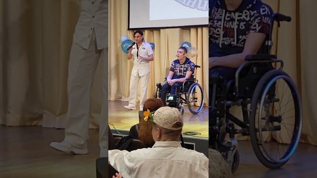 "Эти глаза напротив" - в исполнении Яна Сулимова и Павла Веденского смотреть онлайн