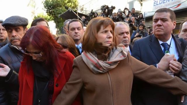 Saludo de fin de año смотреть онлайн