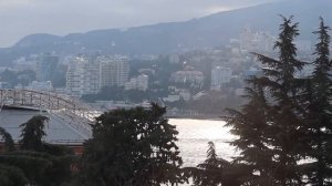 Послушайте эти стихи. "Надо жить и радоваться жизни"  (автор - Алёна Криницына)