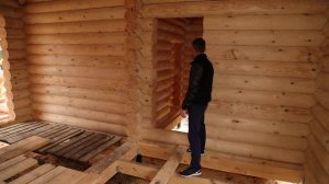 Обзор бани 5.5х7.0 с верандой 1.5х4.5 из оцилиндрованного бревна диаметром  240 мм