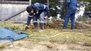 Лайфак как быстро вытащить заборный столбик залитый бетоном