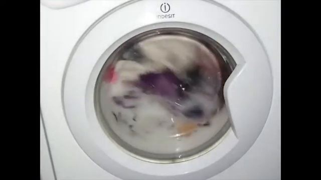 Indesit IWUB4085 Cotton 60'c + Stain Removal