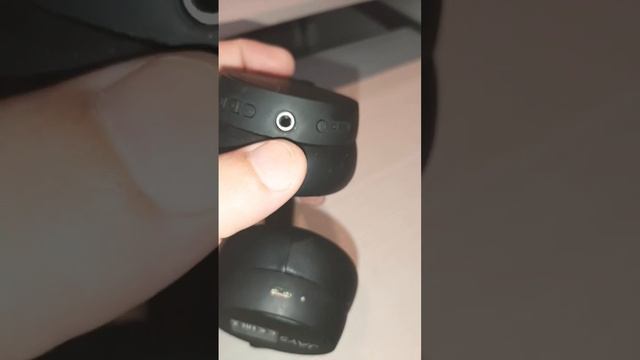 блютуз наушники JAYS смотреть онлайн