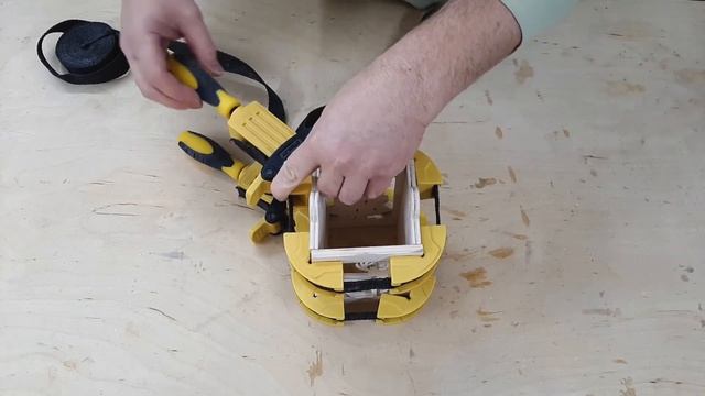 Шикарный новогодний фонарик своими руками смотреть онлайн