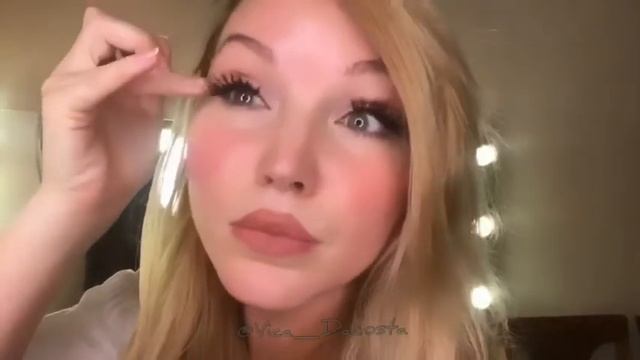 Как клеить реснички ! смотреть онлайн