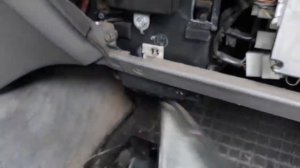 Замена салонного фильтра TLC-100