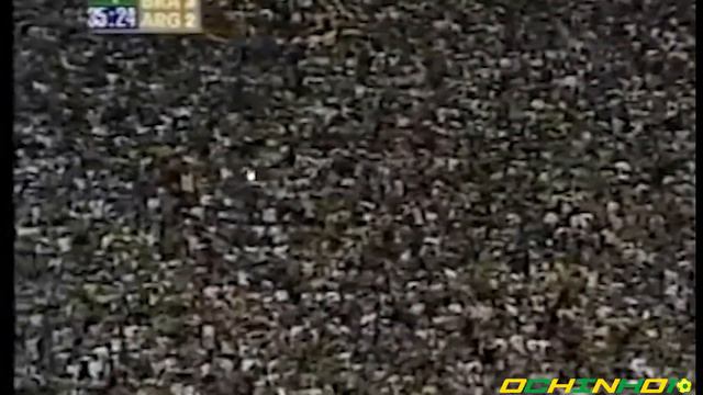Ronaldinho vs Argentina [Pre-Olympic Tournament] February 02, 2000 смотреть онлайн