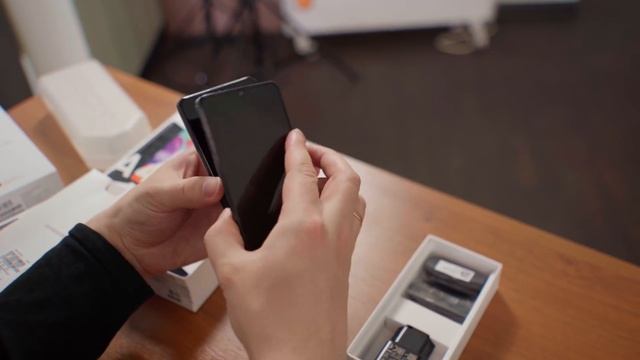 Samsung Galaxy A41, быстрый обзор. / QUKE.RU / смотреть онлайн
