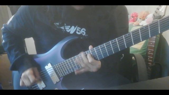 I'm back ! And I have a New Guitar ! смотреть онлайн
