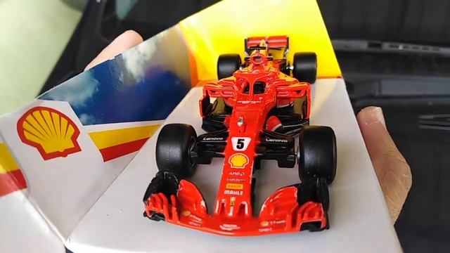 Ferrari SF71H Shell 2019 смотреть онлайн