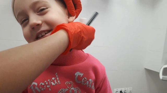 Прокололи ушки!!!! Ааааааа смотреть онлайн