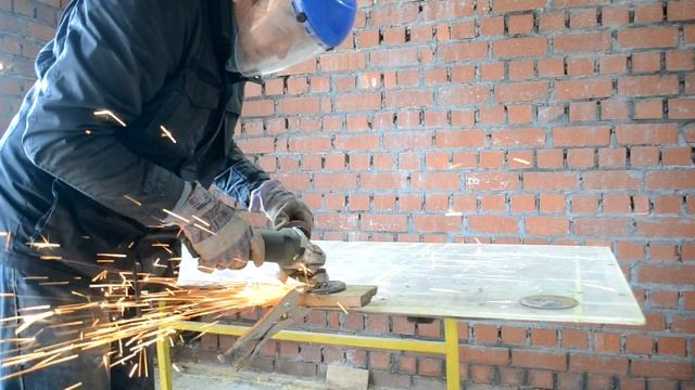 вешалка в стиле LOFT из гаражного хлама смотреть онлайн