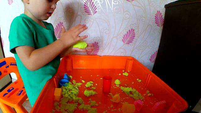 Играемся песком для творчества