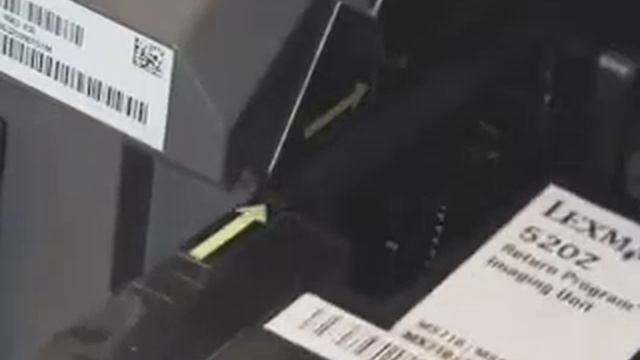 Como inserir uma unidade de imagem na impressora Lexmark MS810DN смотреть онлайн