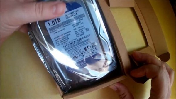 Распаковка Жесткого диска Western Digital Blue 1TB WD10EZEX