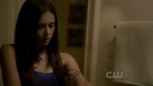 The Vampire Diaries - Down смотреть онлайн