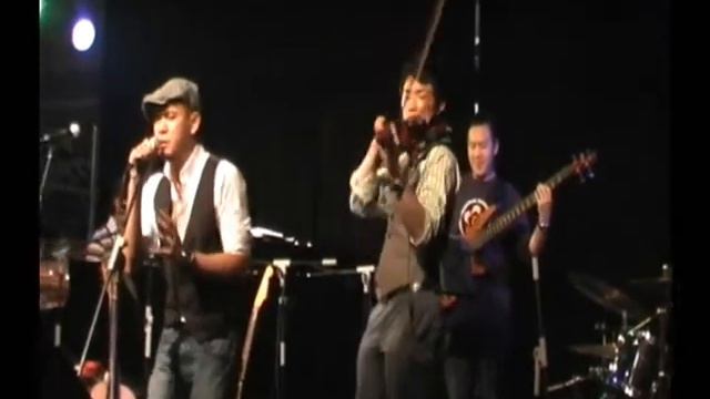 Mosaic RnB Band "Tuxedo" feat. Billy & Dennis Lau. Don't Let the Sun Go Down On Me смотреть онлайн