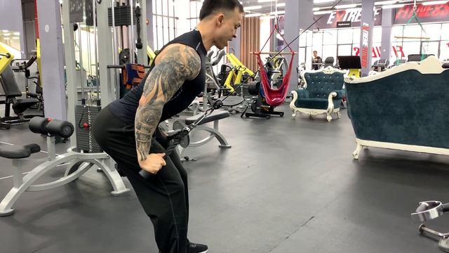 Протяжка к бедрам (лыжника) смотреть онлайн