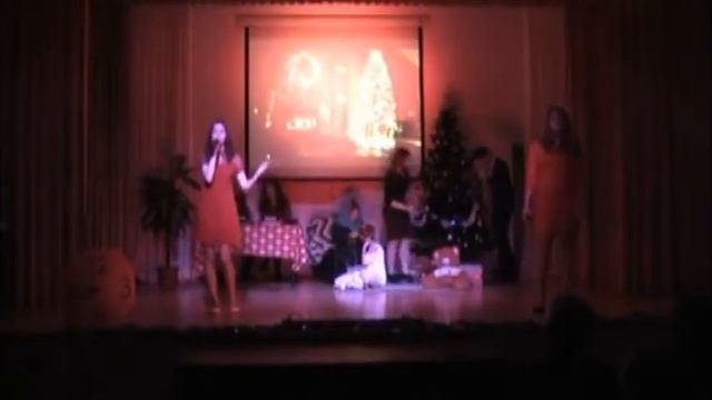 "Новый год"- Юлия Пономарева, Анна Горова смотреть онлайн