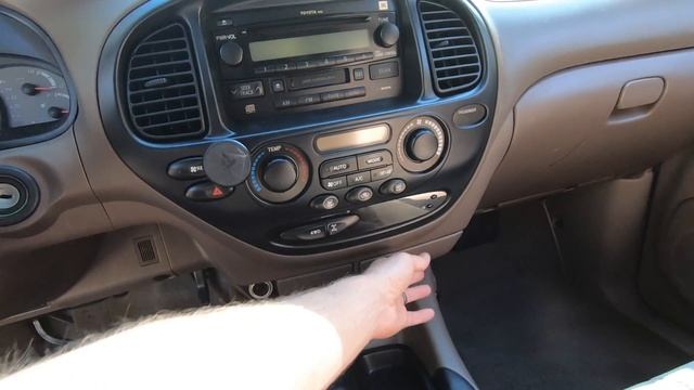 Toyota Sequoia Review | 2001-2007 | 1st Gen смотреть онлайн