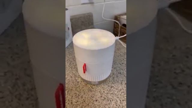 Portable Mini Humidifier, 500ml Small Cool Mist Humidifier Review, Perfect for traveling and treati смотреть онлайн