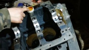 Сборка двигателя ммз д-240 . Установка распредвала.