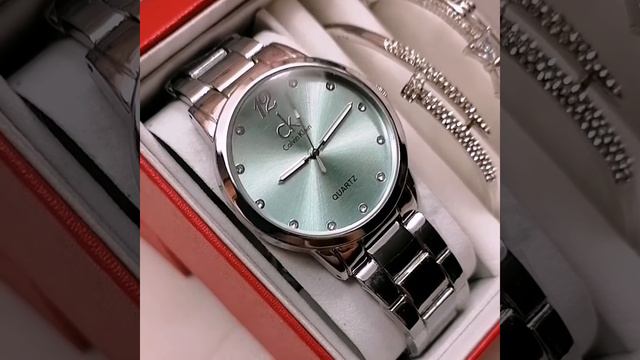 ИЗЫСКАННЫЕ ЖЕНСКИЕ ЧАСЫ