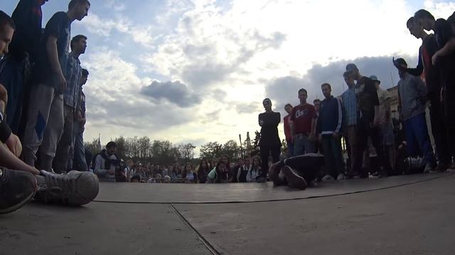 Hot Tribe Crew vs BadCompani vs Mafia 13 смотреть онлайн