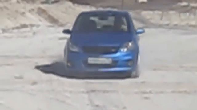 Zafira OPC в карьере мергеля смотреть онлайн