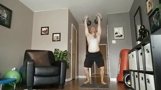 2/50 lbs kettle bells 20 times смотреть онлайн