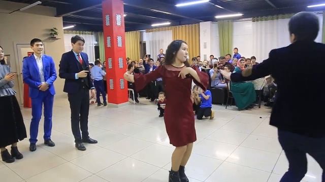 Жоодар & Гулнура КРАСНОЯРСК 4 смотреть онлайн