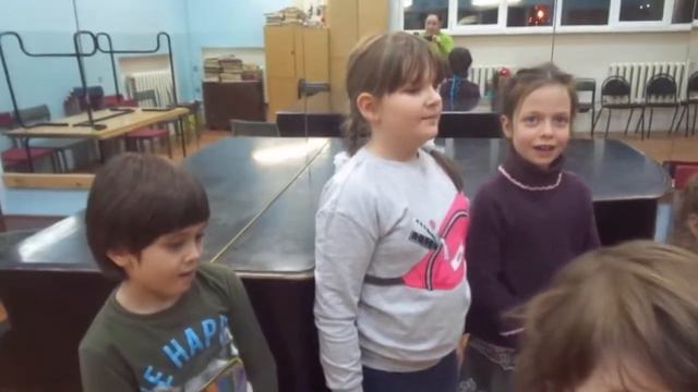 Шоу-группа "Разные" песня "Мама" (Руководитель-А.М.Аристова) смотреть онлайн