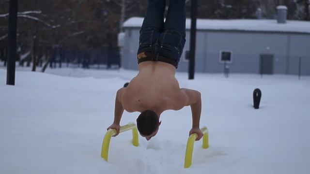 Воркаут зимой смотреть онлайн