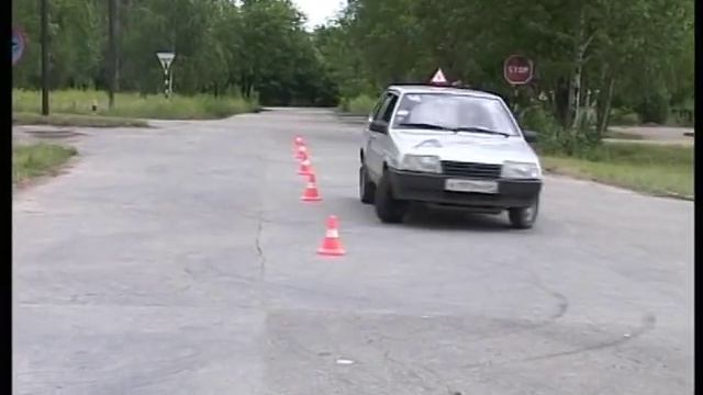 Детская и юношеская автошкола. Тренировка. смотреть онлайн