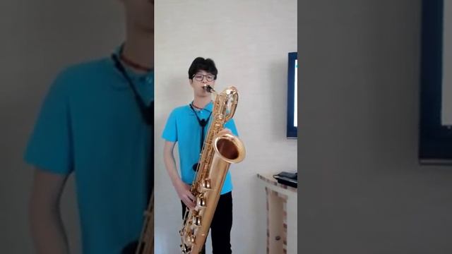 Медников Артём. Игра на саксофоне. смотреть онлайн