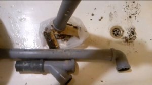 Как прочистить канализационную трубу ПРОСТО и БЫСТРО