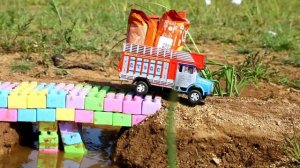 Игрушки едут на пляж для пикника