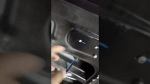 Патриот задняя дверь не открывается. Ремонт.