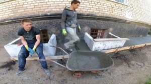 как сделать ОТМОСТКУ вокруг дома из бетона. Своими руками. Просто и красиво.