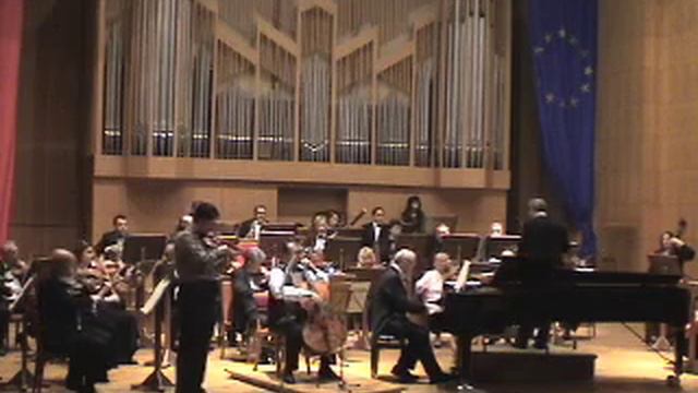 Beethoven Triple Concerto - 1mov. K.Ivanov, H.Popov, P.Enflo смотреть онлайн