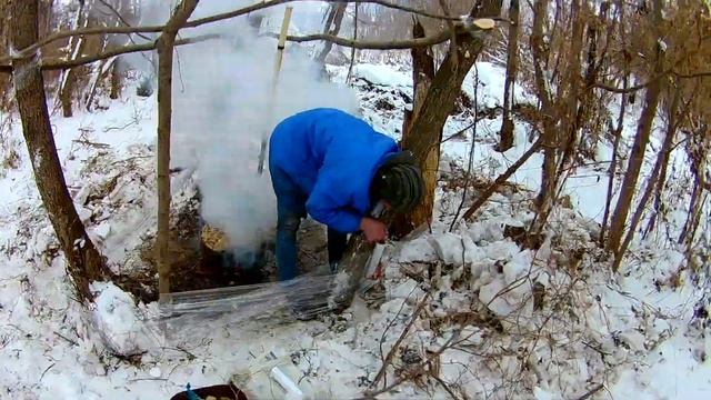 Баня в лесу. Баня из стрейч пленки. DIY. смотреть онлайн