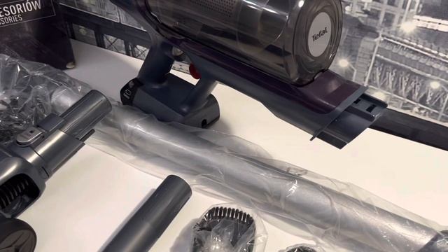 Вертикальный пылесос Tefal Allergy TY6837WO смотреть онлайн